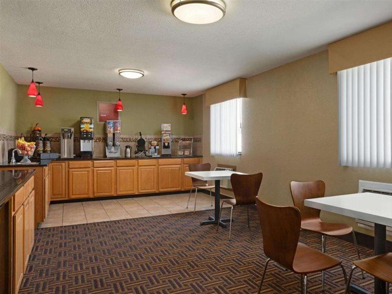 Hotel Super 8 By Wyndham Sikeston/Miner Area Esterno foto