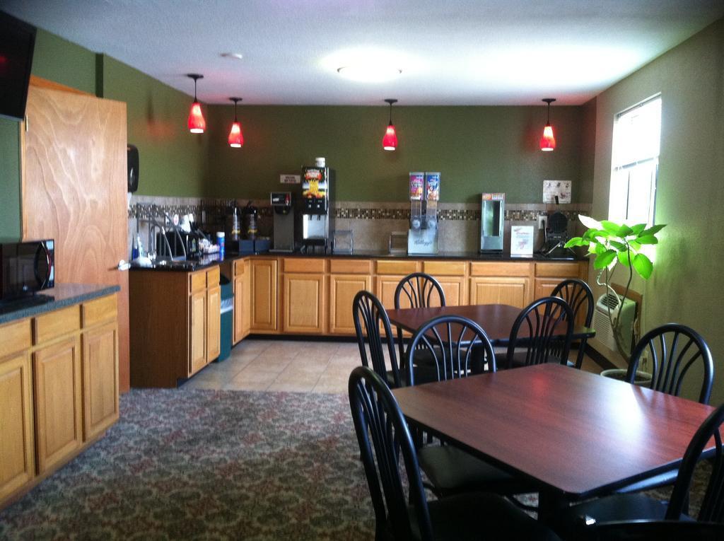 Hotel Super 8 By Wyndham Sikeston/Miner Area Esterno foto