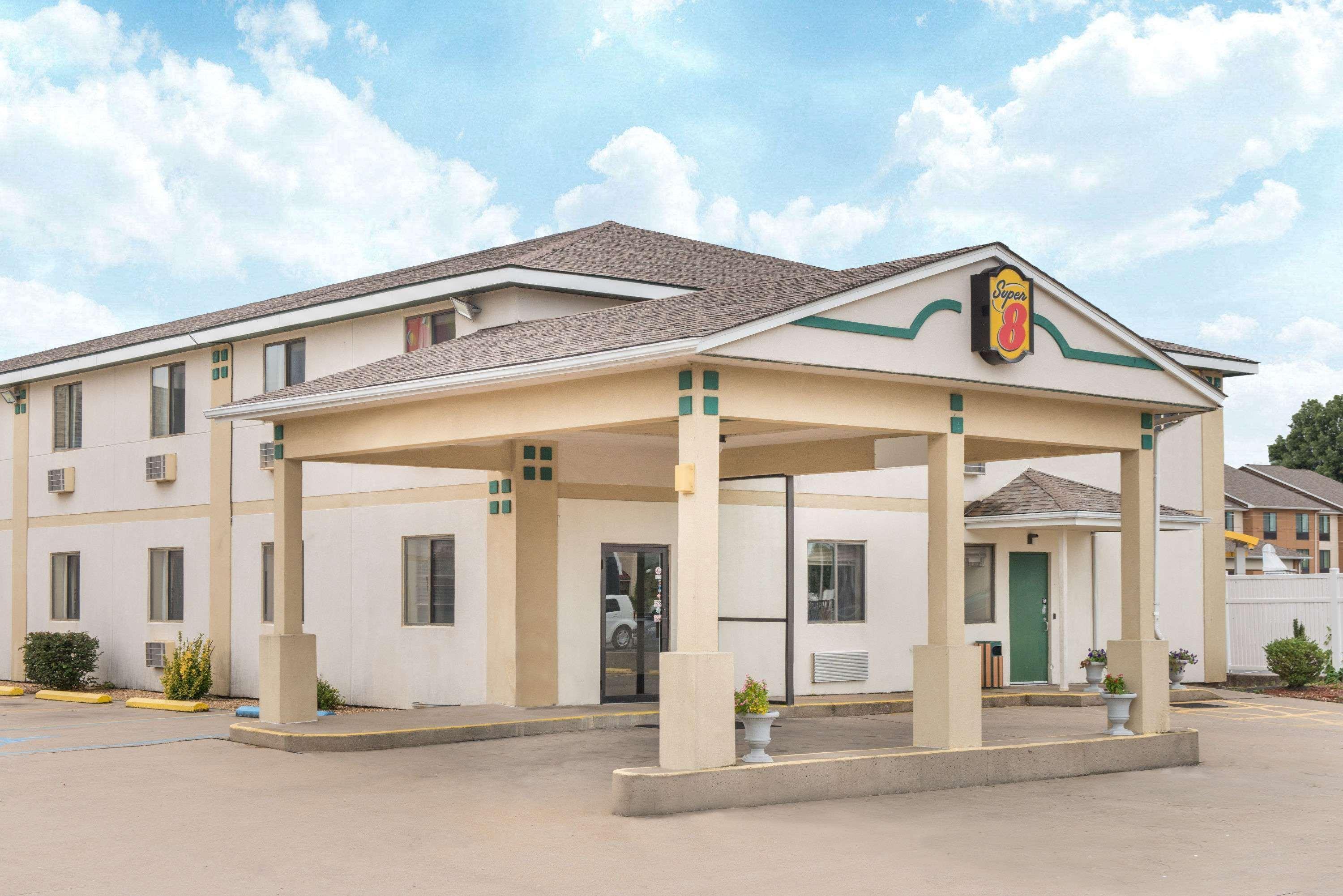 Hotel Super 8 By Wyndham Sikeston/Miner Area Esterno foto
