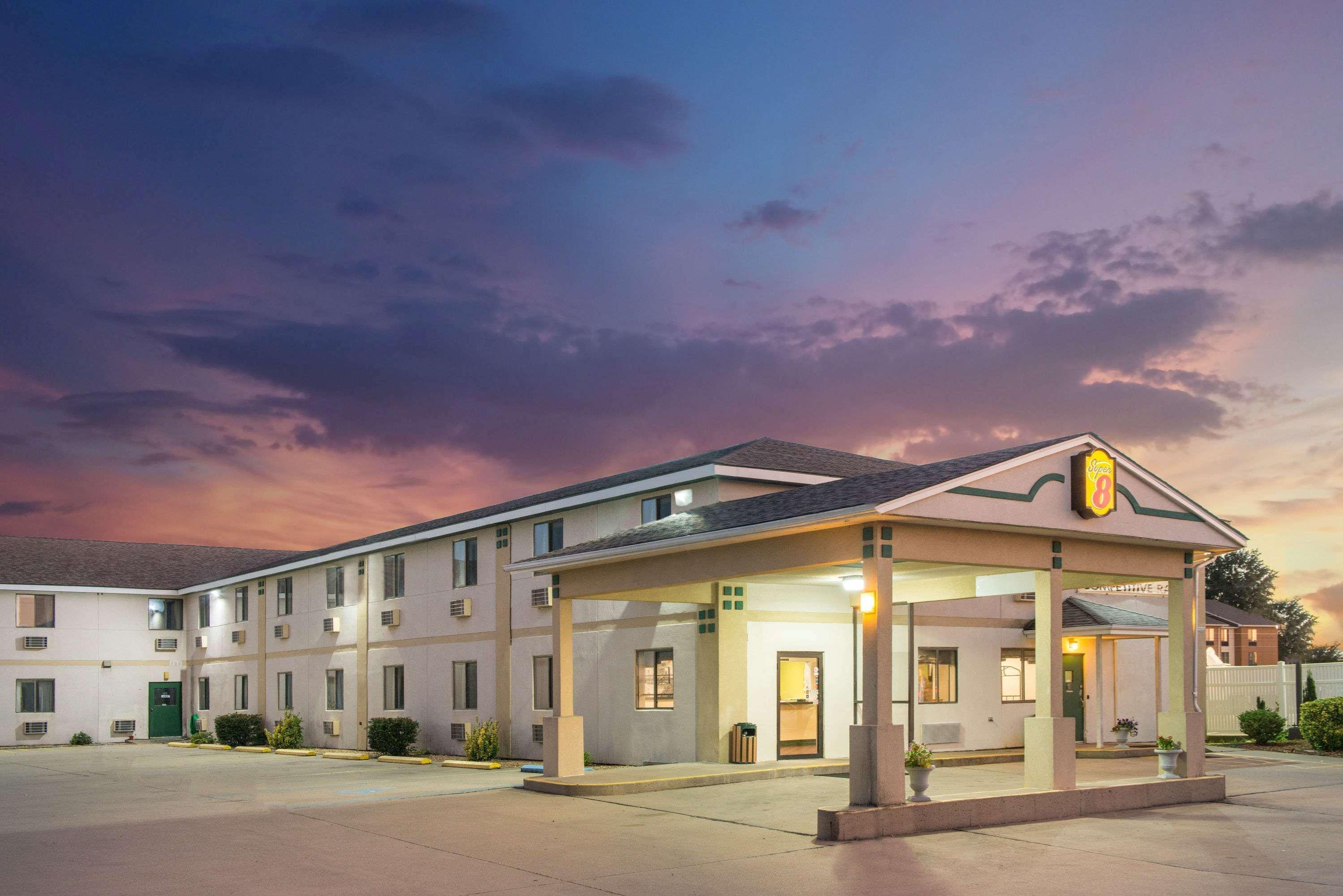 Hotel Super 8 By Wyndham Sikeston/Miner Area Esterno foto
